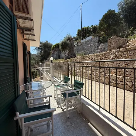 Cornelia Lakka (Paxos)