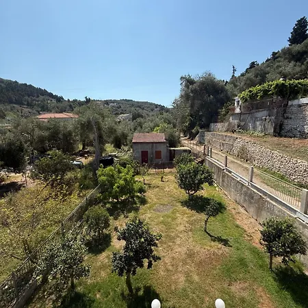 Cornelia Lakka (Paxos)